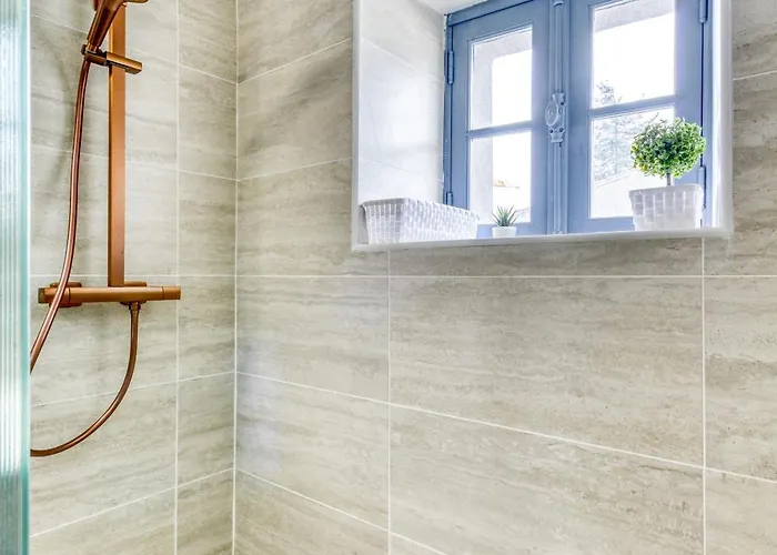 Cocon Carcassonnais - Free Parking - Wifi - Climatisation - Equipee Каркассон